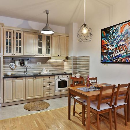 Luxury Fontana Apartments Будва Экстерьер фото